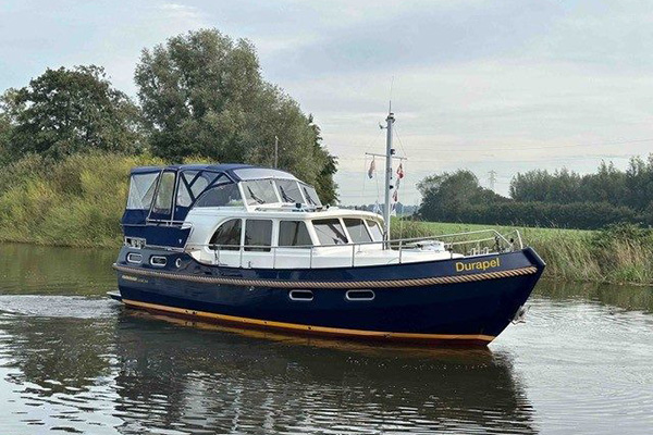 Motorboot Durapel Holland ab Irnsum