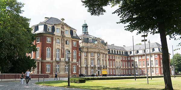 Schloss Münster im Barockstil